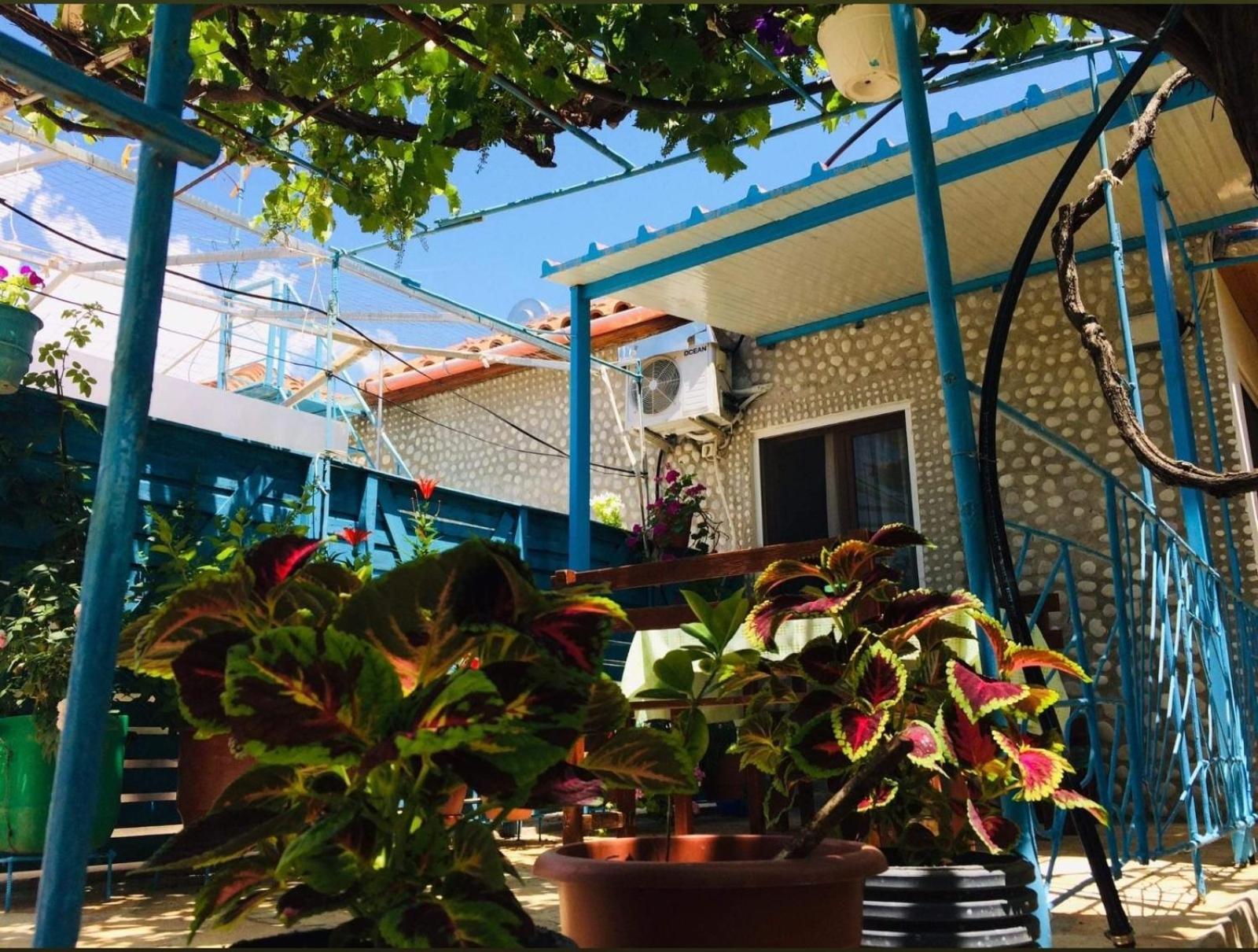 Relaxation Place Hotel Himare Ngoại thất bức ảnh