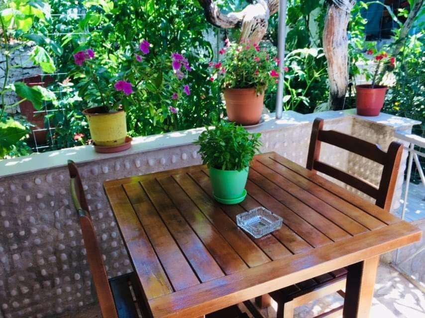 Relaxation Place Hotel Himare Ngoại thất bức ảnh